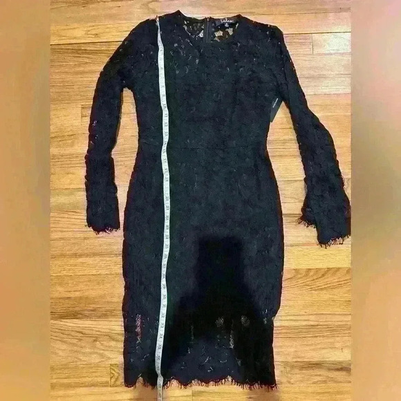 NWT Enrapturing Elegance Black Lace Long Sleeve Midi Dress Size Small - Picture 6 of 7